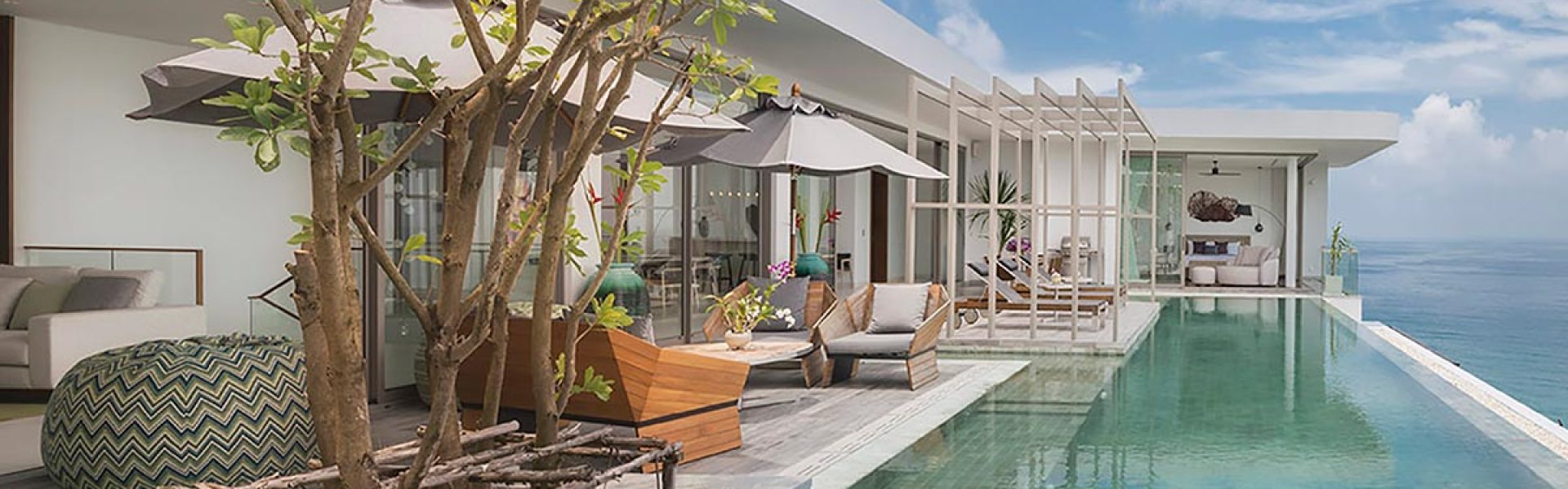 16-Malaiwana-Penthouse-Pool-area