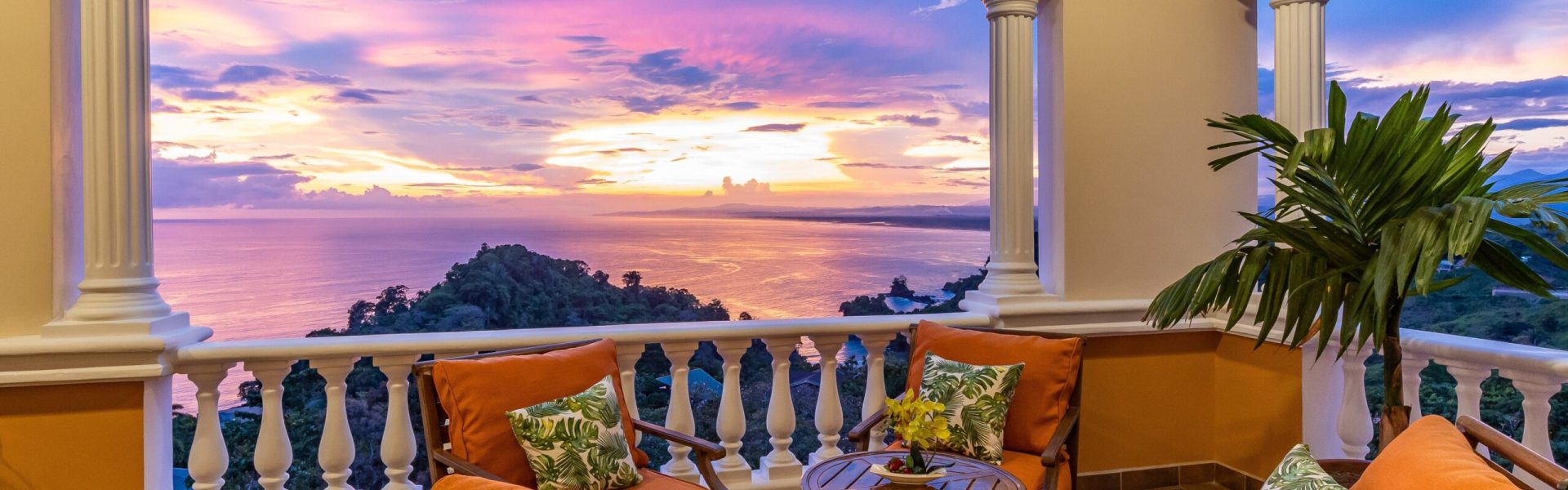 Your-private-villa-in-the-sky-at-sunset