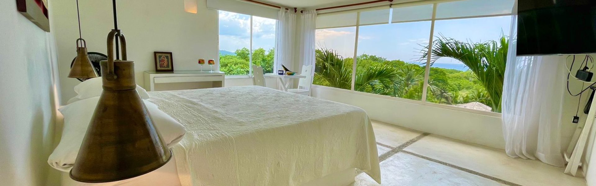 b297a960-66a1-4510-83e2-496c53992fae